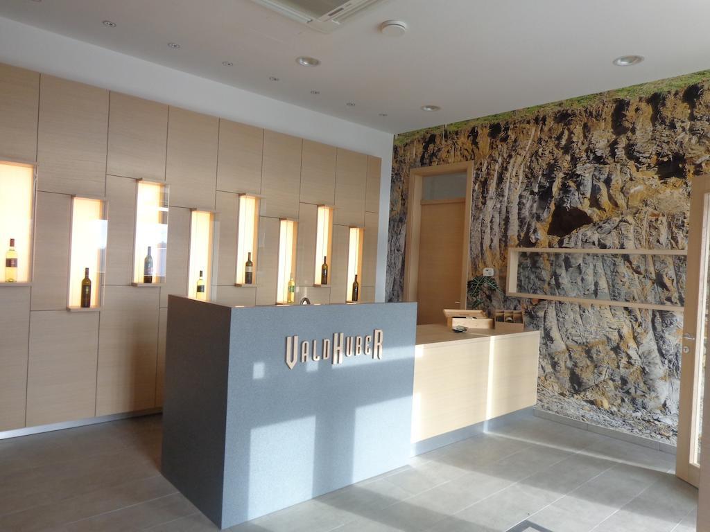 Vino Valdhuber Apartments Svecina 외부 사진